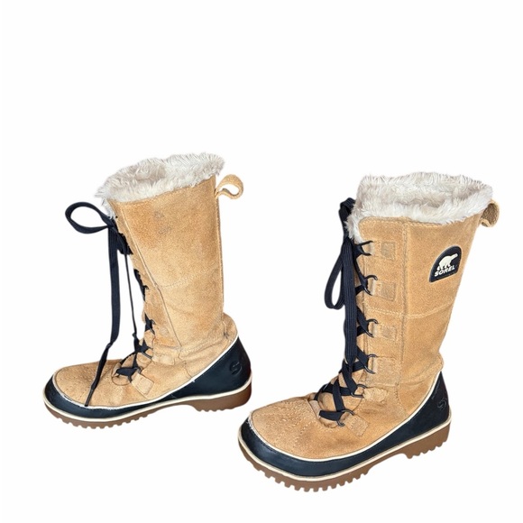 Sorel Tivoli High Il boots in a tan/chestnut brown/faux fur-Women’s Size 6 - Picture 3 of 13